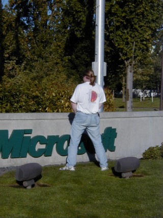 relieve.jpg (47070 bytes) border=